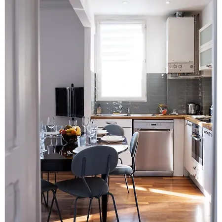 Terrasse 4p - 16 Min Paris - Bois De Vincennes 700m Apartment *